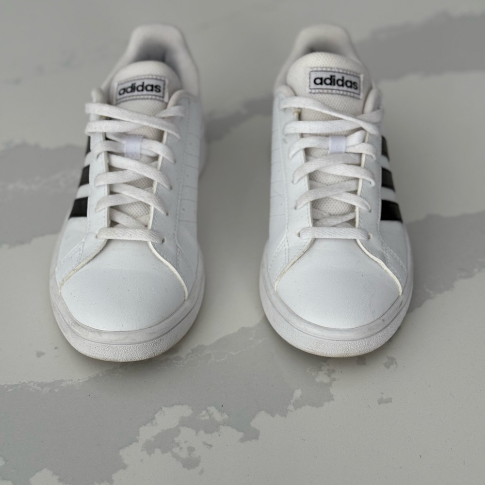 Adidas basic sneakers - Picture 4 of 5